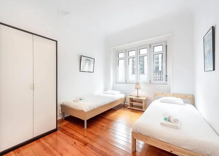 Διαμέρισμα Myplacelisbon - Cassiano Large